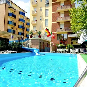 Club 3*, Cesenatico Italia